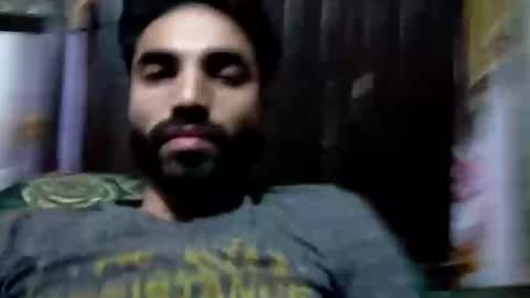 Snapshot of fahad783297 chatting on 18, 11, 2025 fahad783297 online show from 18, 11, 2025