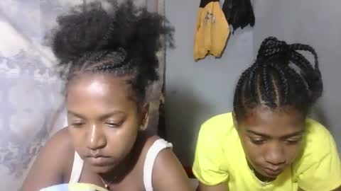 Snapshot of faiqua95 chatting on 21, 3, 2026 faiqua95 online show from 21, 3, 2026