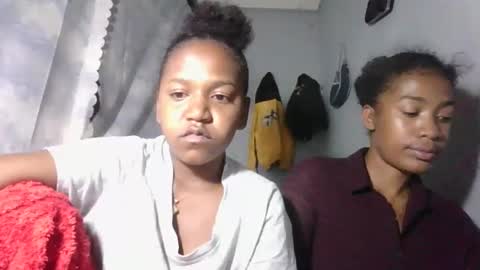 Snapshot of faiqua95 chatting on 22, 3, 2026 faiqua95 online show from 22, 3, 2026