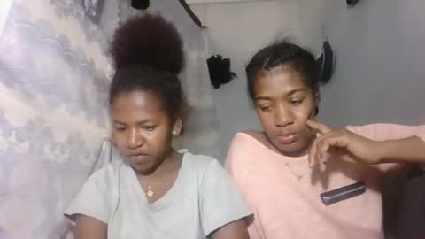 Snapshot of faiqua95 chatting on 25, 3, 2026 faiqua95 online show from 25, 3, 2026