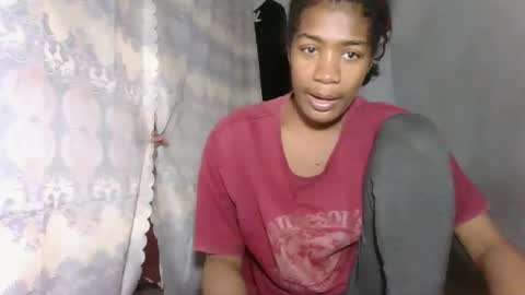 Snapshot of faiqua95 chatting on 3, 4, 2026 faiqua95 online show from 3, 4, 2026