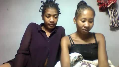 Snapshot of faiqua95 chatting on 9, 4, 2026 faiqua95 online show from 9, 4, 2026