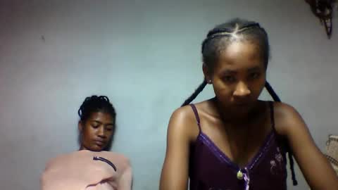 Snapshot of faiqua95 chatting on 15, 4, 2026 faiqua95 online show from 15, 4, 2026