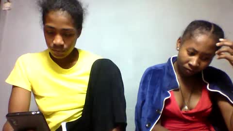 Snapshot of faiqua95 chatting on 18, 4, 2026 faiqua95 online show from 18, 4, 2026