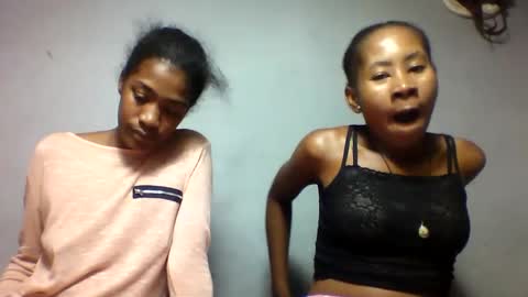 Snapshot of faiqua95 chatting on 20, 4, 2026 faiqua95 online show from 20, 4, 2026