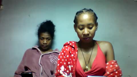 Snapshot of faiqua95 chatting on 27, 4, 2026 faiqua95 online show from 27, 4, 2026