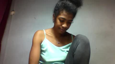Snapshot of faiqua95 chatting on 29, 4, 2026 faiqua95 online show from 29, 4, 2026