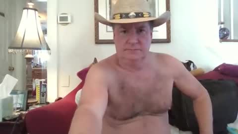 Snapshot of fairmount31 chatting on 15, 12, 2025 fairmount31 online show from 15, 12, 2025