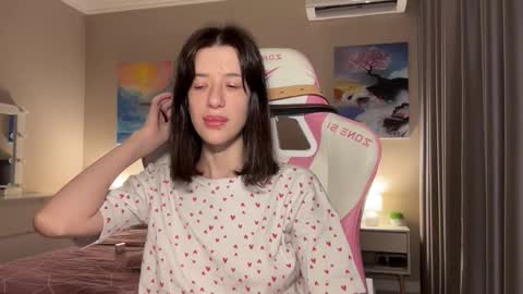 Bloom  online show from 31, 10, 2025