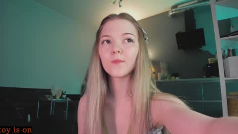 fairy_casey online show from 3, 12, 2024