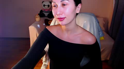 Elli  online show from 26, 12, 2024