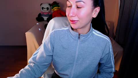 Elli  online show from 20, 1, 2025