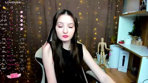 Snapshot of fairy_m00n chatting on 30, 12, 2024 Kate online show from 30, 12, 2024