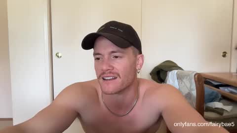 Travis online show from 30, 10, 2025