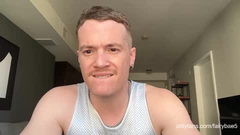 Travis online show from 9, 11, 2025