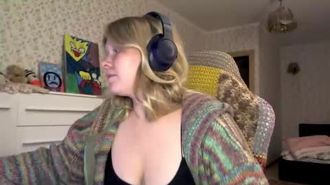 Arisha online show from 24, 9, 2025