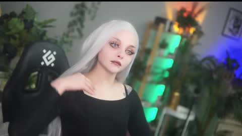 faith_chan online show from 19, 12, 2025