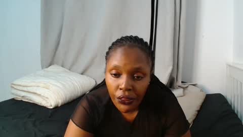 Snapshot of faithokoyo480 chatting on 26, 4, 2026 raysa4421 online show from 26, 4, 2026