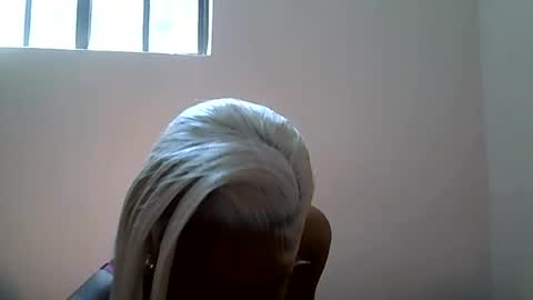 faizah_ online show from 5, 8, 2026