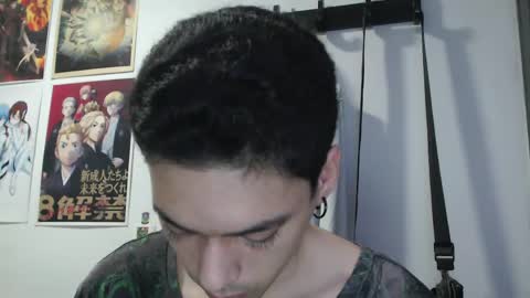 Snapshot of fall_dutt chatting on 19, 4, 2026 fall_dutt online show from 19, 4, 2026