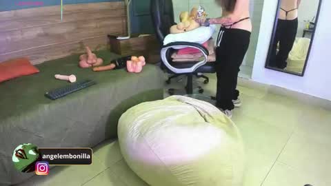 Megan    630  1330 -5 online show from 23, 3, 2026