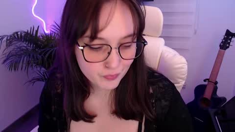 Snapshot of fallenag__ chatting on 13, 4, 2026 OF fallenag 1 online show from 13, 4, 2026