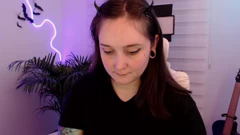 Snapshot of fallenag__ chatting on 15, 4, 2026 OF fallenag 1 online show from 15, 4, 2026