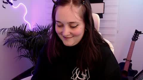 Snapshot of fallenag__ chatting on 17, 4, 2026 OF fallenag 1 online show from 17, 4, 2026