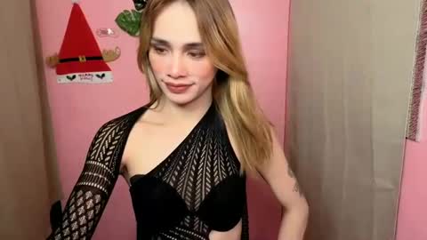 Snapshot of familystroke_twinny8 chatting on 29, 12, 2024 Alexandra x Alexandro online show from 29, 12, 2024