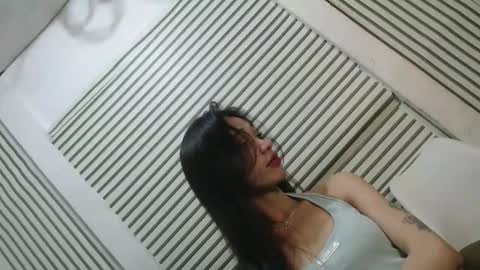 Snapshot of familystroke_twinny8 chatting on 9, 4, 2026 Alexandra x Alexandro online show from 9, 4, 2026