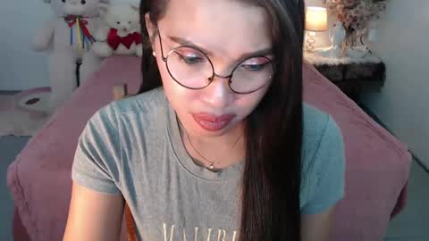 Snapshot of fancylaylaxx chatting on 13, 1, 2025 Layla online show from 13, 1, 2025