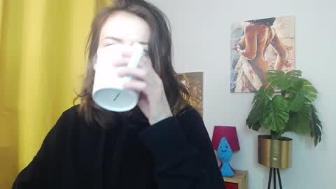 Nadine online show from 24, 11, 2025