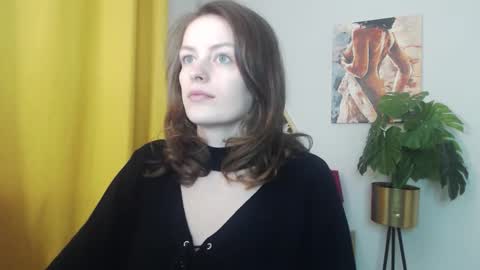 Nadine online show from 15, 12, 2025