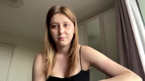 Snapshot of fanniepeacemaker chatting on 11, 6, 2026 Sara online show from 11, 6, 2026