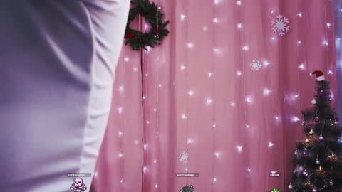 Snapshot of fannygales chatting on 22, 12, 2024 Kim online show from 22, 12, 2024