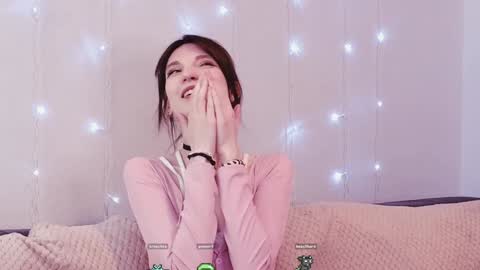 Snapshot of fannygales chatting on 9, 1, 2025 Kim online show from 9, 1, 2025