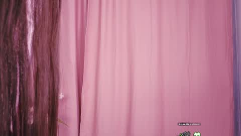 Snapshot of fannygales chatting on 16, 1, 2025 Kim online show from 16, 1, 2025