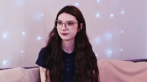 Snapshot of fannygales chatting on 18, 1, 2025 Kim online show from 18, 1, 2025