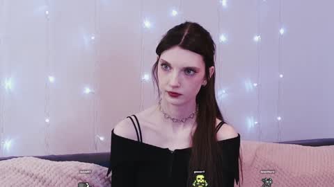 Snapshot of fannygales chatting on 27, 1, 2025 Kim online show from 27, 1, 2025