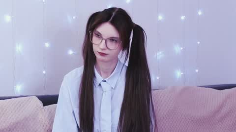 Snapshot of fannygales chatting on 30, 1, 2025 Kim online show from 30, 1, 2025