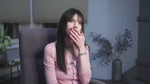 Snapshot of fannygales chatting on 22, 4, 2026 Kim online show from 22, 4, 2026