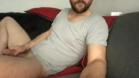 Snapshot of fantacyland chatting on 11, 11, 2025 Alex online show from 11, 11, 2025