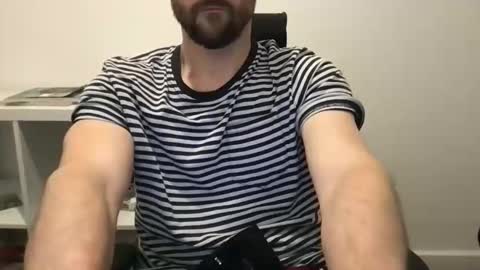 Snapshot of fantacyland chatting on 15, 11, 2025 Alex online show from 15, 11, 2025