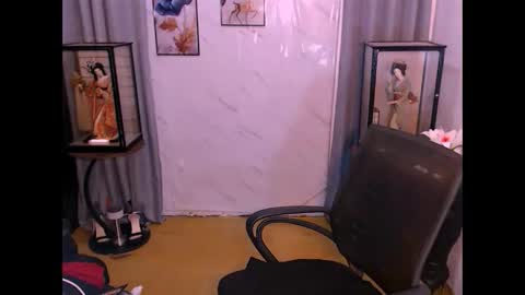 Snapshot of fantasticock4ux chatting on 19, 12, 2025 YOUR DOMINA KRISTINE online show from 19, 12, 2025