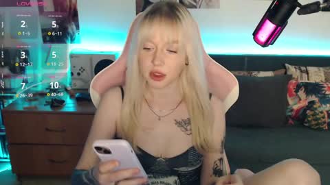 Snapshot of fantasy_lisa chatting on 9, 4, 2026 Lisa online show from 9, 4, 2026