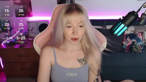 Snapshot of fantasy_lisa chatting on 11, 4, 2026 Lisa online show from 11, 4, 2026