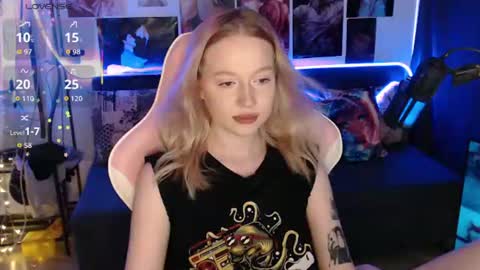 Snapshot of fantasy_lisa chatting on 19, 7, 2026 Lisa online show from 19, 7, 2026