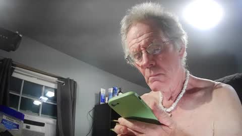 Snapshot of fantasyresort chatting on 3, 7, 2026 fantasyresort online show from 3, 7, 2026