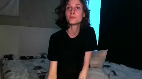 Snapshot of fapputa chatting on 11, 6, 2026 Kira online show from 11, 6, 2026