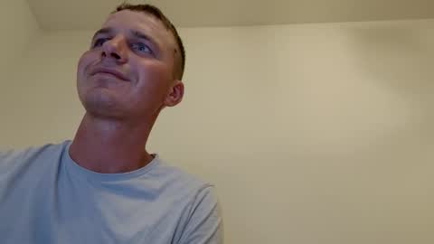 Snapshot of farafonoff chatting on 11, 11, 2025 farafonoff online show from 11, 11, 2025